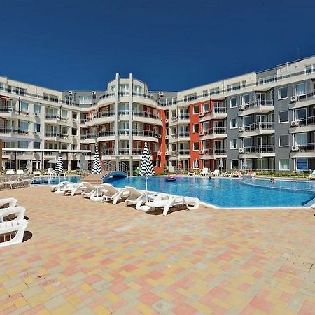 Emberli Aparthotel Lozenets Bagian luar foto