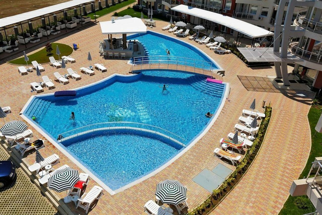 Emberli Aparthotel Lozenets Bagian luar foto