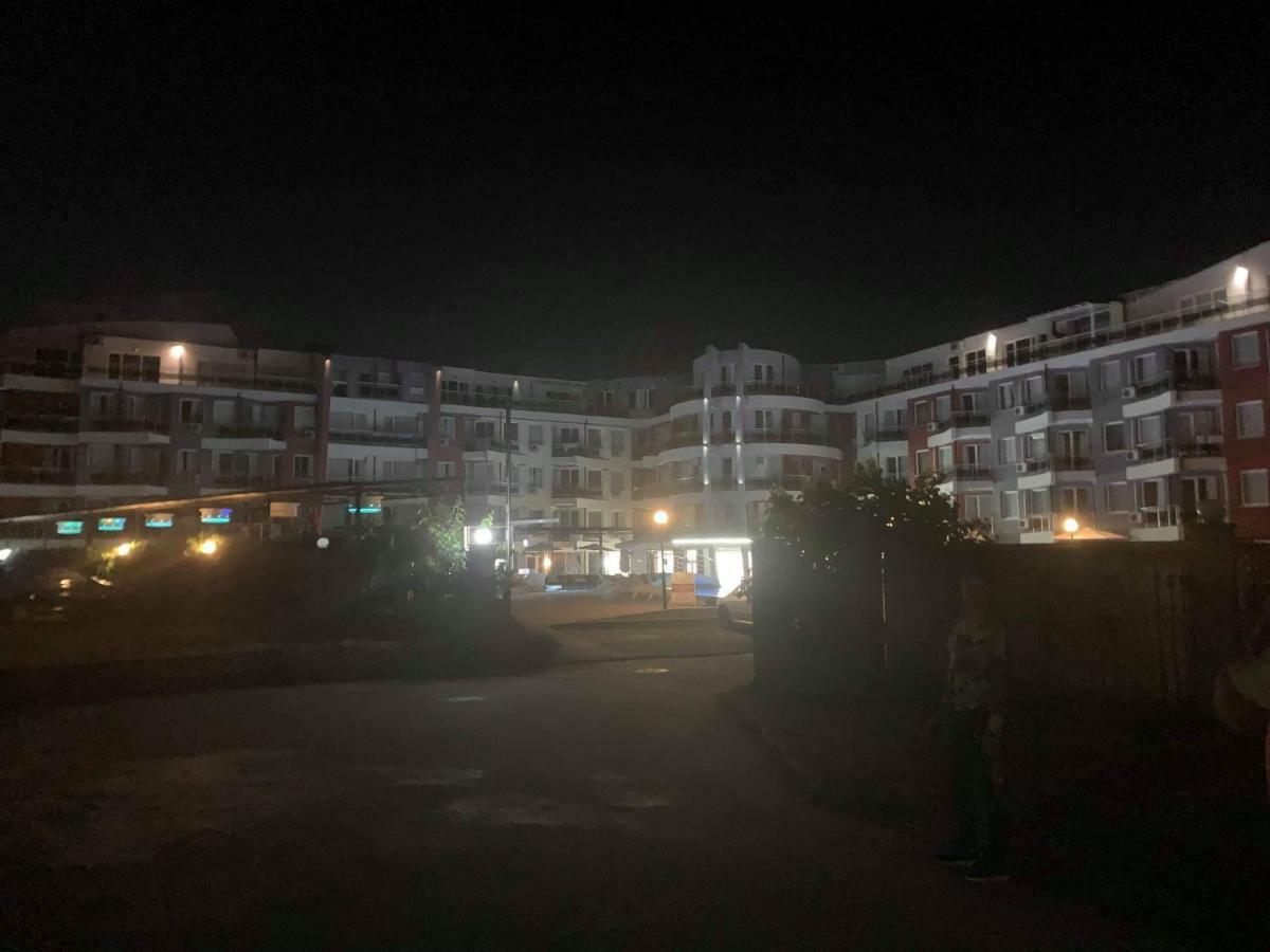 Emberli Aparthotel Lozenets Bagian luar foto
